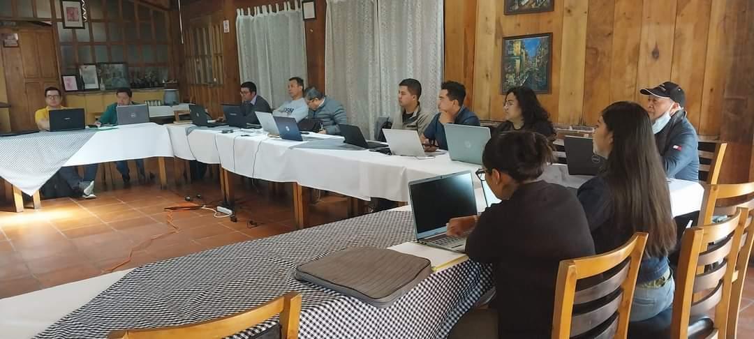 20 investigadores consorciados del Centro Universitario de San Marcos CUSAM, fueron capacitados en estadística.